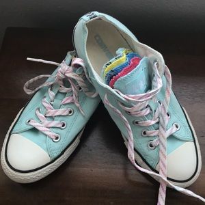 Converse Mint multi colored tongue